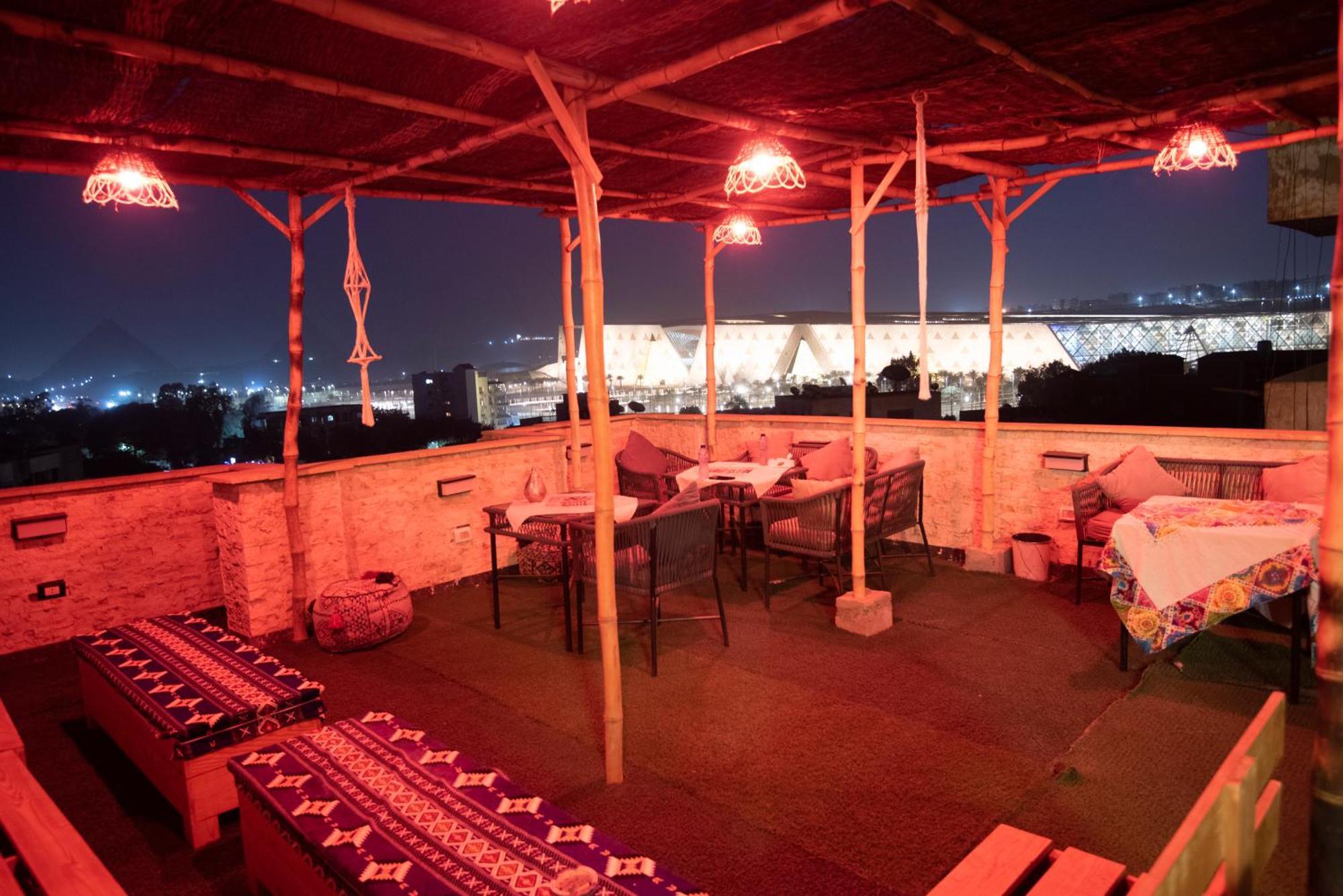 Tout King Pyrimds View Apartment
